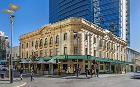 Royal Hotel Perth
